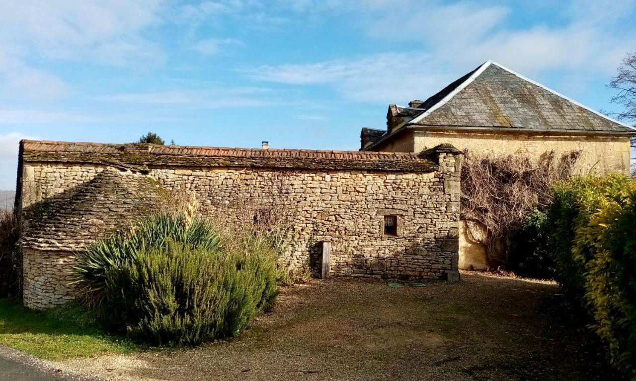 La Vieille Ferme: Superbe Complexe De 3 Gites En Pierre Avec Piscine Au Coeur Du Perigord Noir Saint-Genies Экстерьер фото