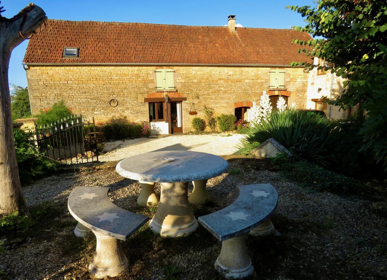 La Vieille Ferme: Superbe Complexe De 3 Gites En Pierre Avec Piscine Au Coeur Du Perigord Noir Saint-Genies Экстерьер фото